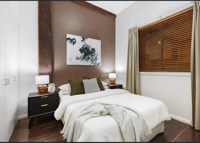Darling Harbour Apartment - Weekend Getaway